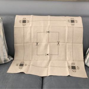 New Imported Linen Tablecloth